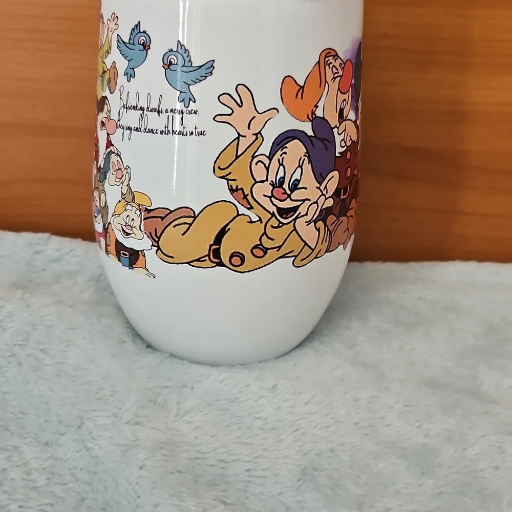 The seven Dwarf insulated wine or coffee tumblr, stainless steel twelve ounce.ne - Picture 5 of 8